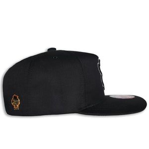 CLOVER BLACK OUTLET