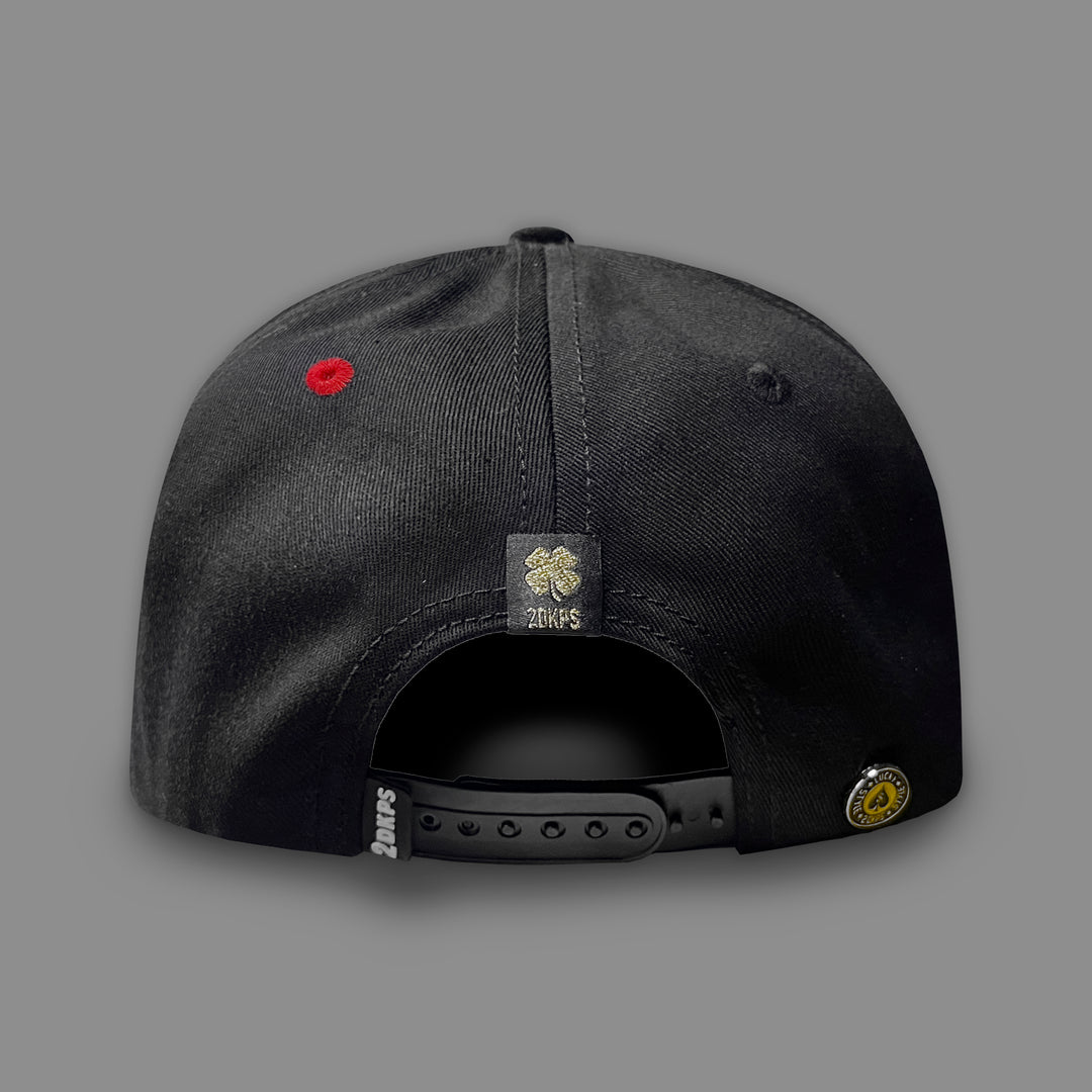 Gorra CHUCKY BRILLOS