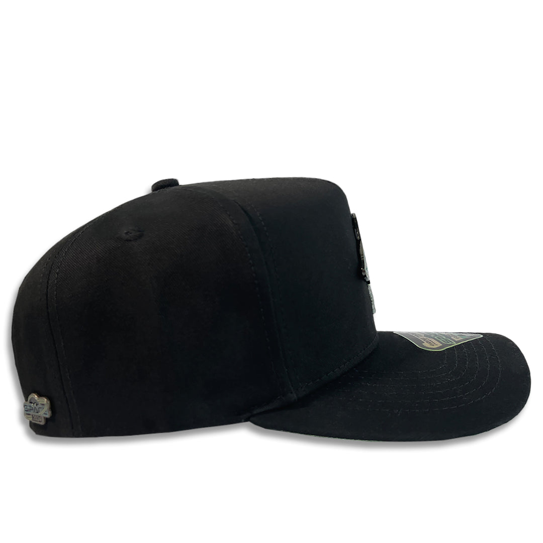 GORRA OVNI BLACK