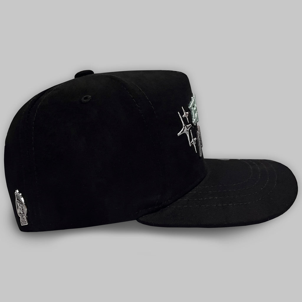 EASY MODE BLACK