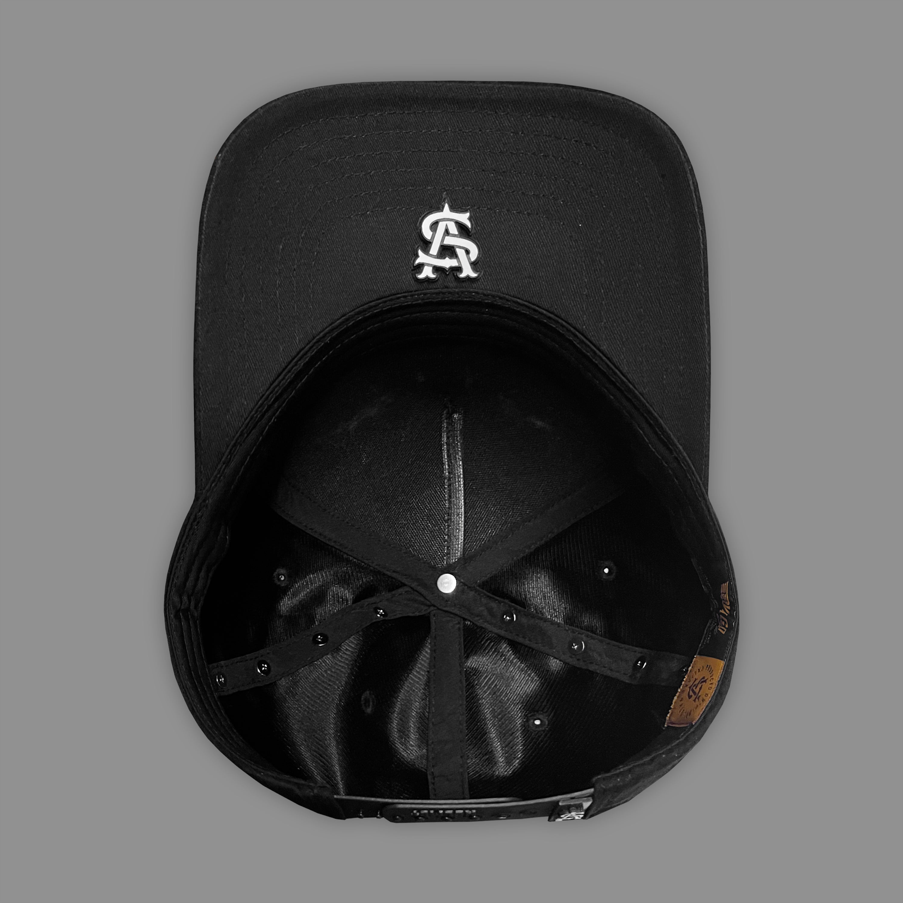 GORRA VAGO STYLE BAD BUNNY FULL SUEDE CURVA TELA