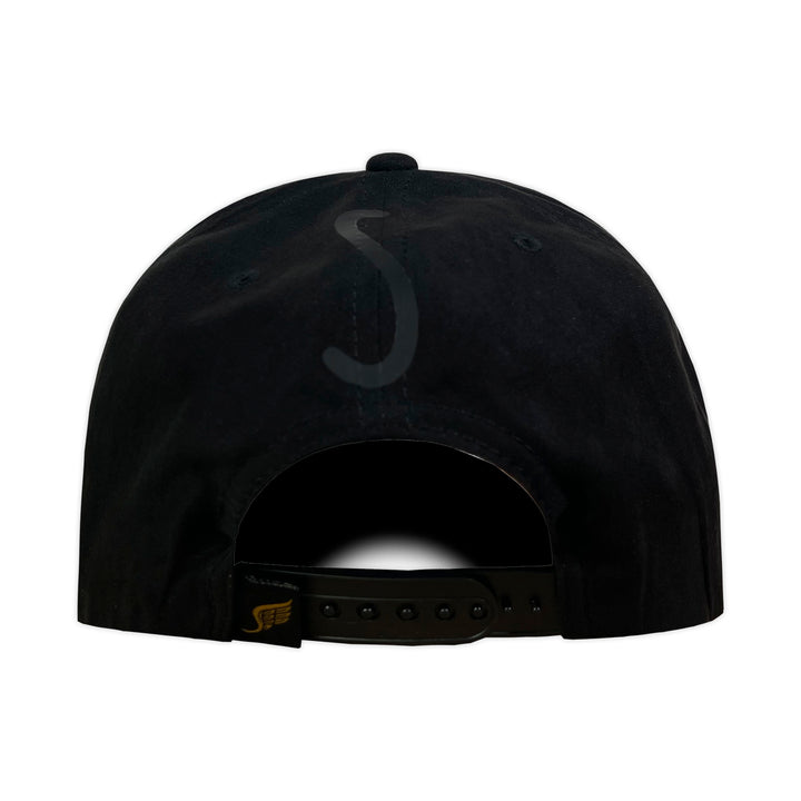 Gorra Vago Style Black Panther Black/Red Under Suede Curva de Gamuza