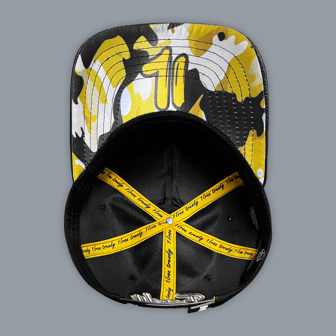 COLOR GOLD CHRISTMAS