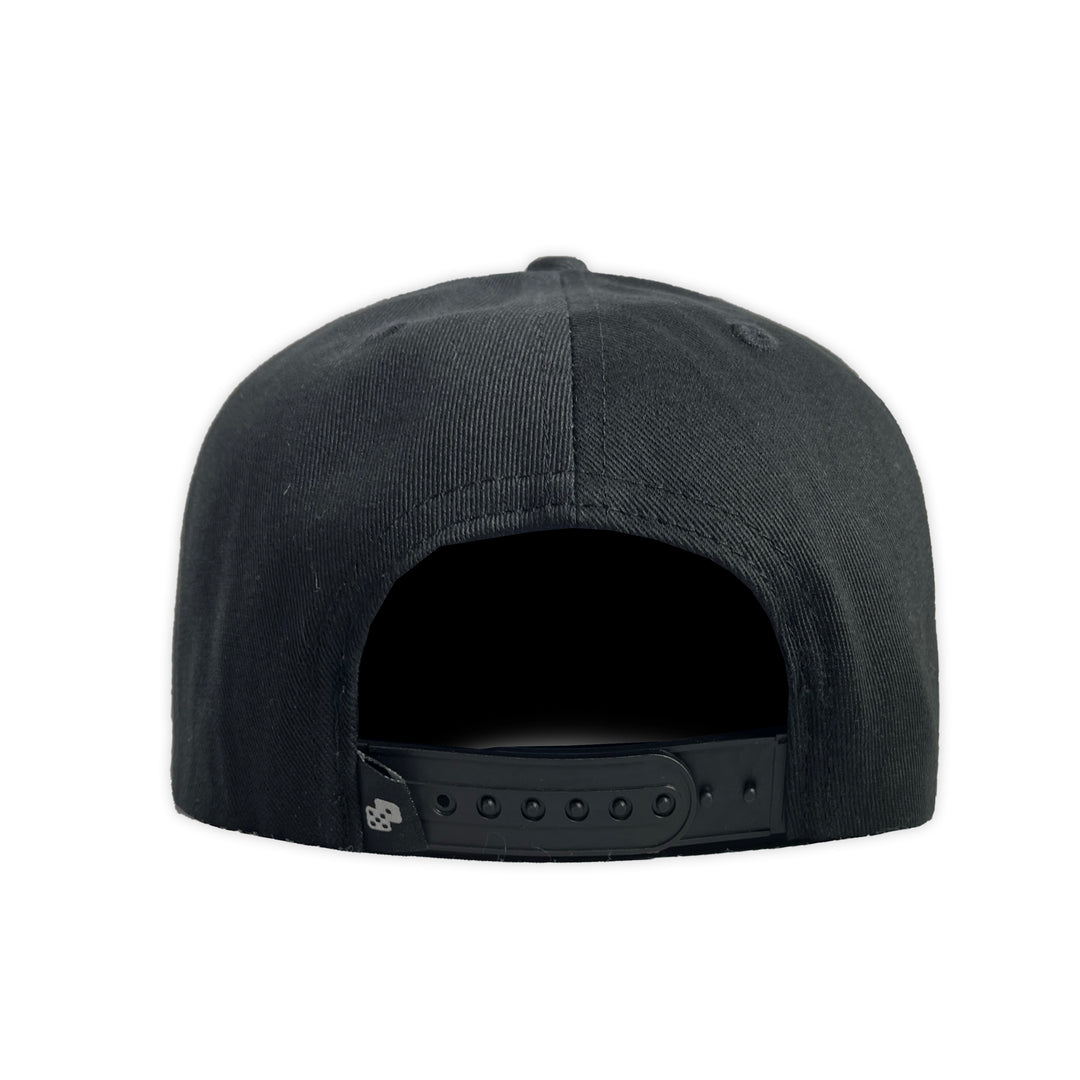 GORRA ALL IN BRAND DADOS NEGRA SNAP BACK