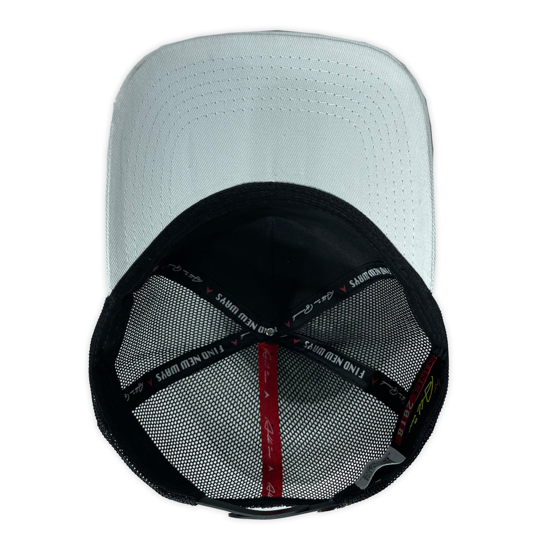 GORRA TODO EN MARCA HORIZONTE ARTIFICIAL B&amp;W VISERA BLANCA