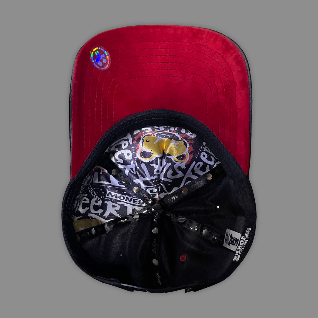 Gorra OSO SMILE THE PAIN VINIPIEL
