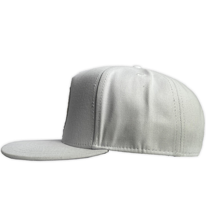 GORRA ALL IN BRAND PILOT BLANCA