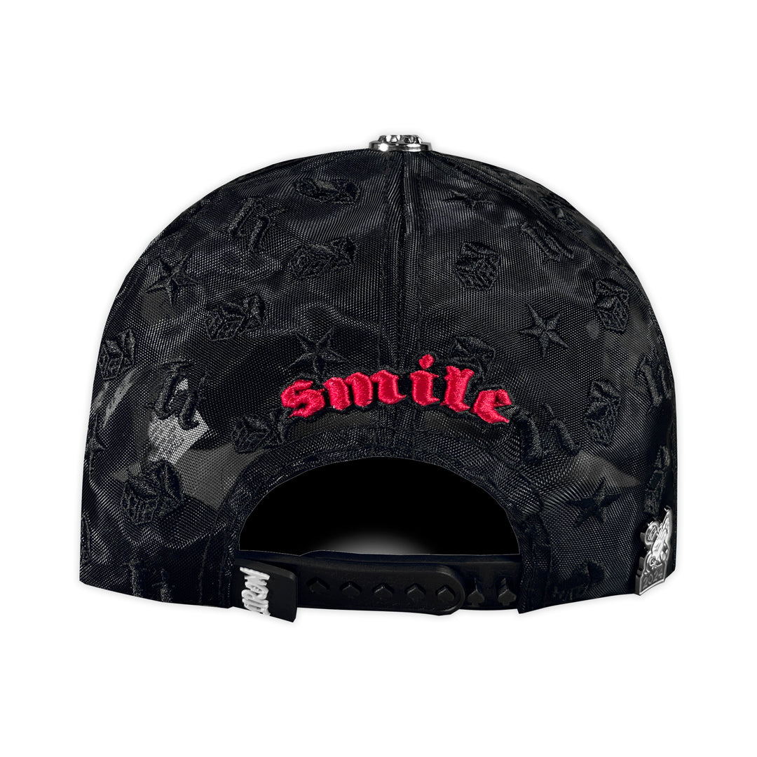 SMILE BLACK OUTLET