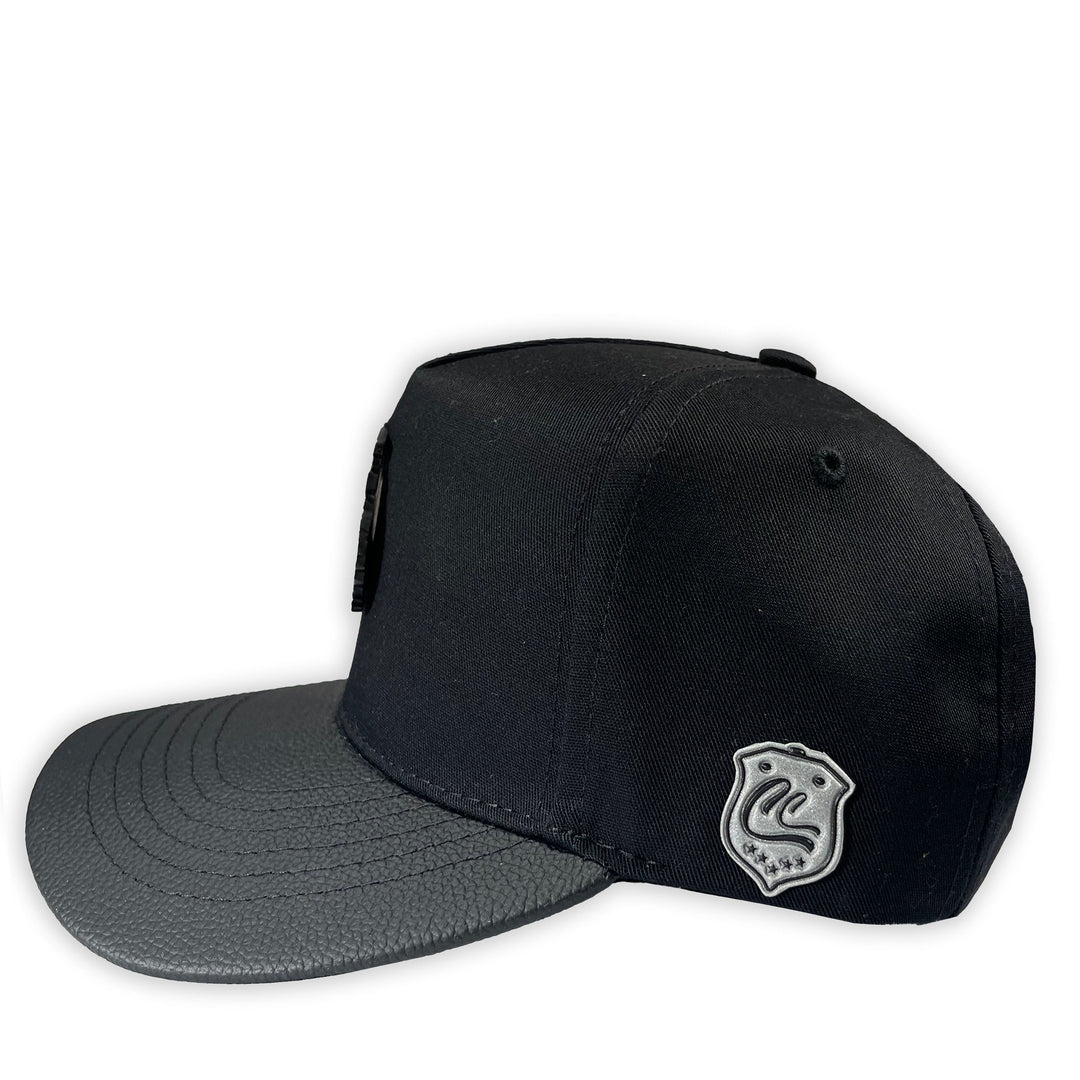 GORRA CULICHICAPS TRACTOR NEGRA VISERA CURVA DE VINIPIEL