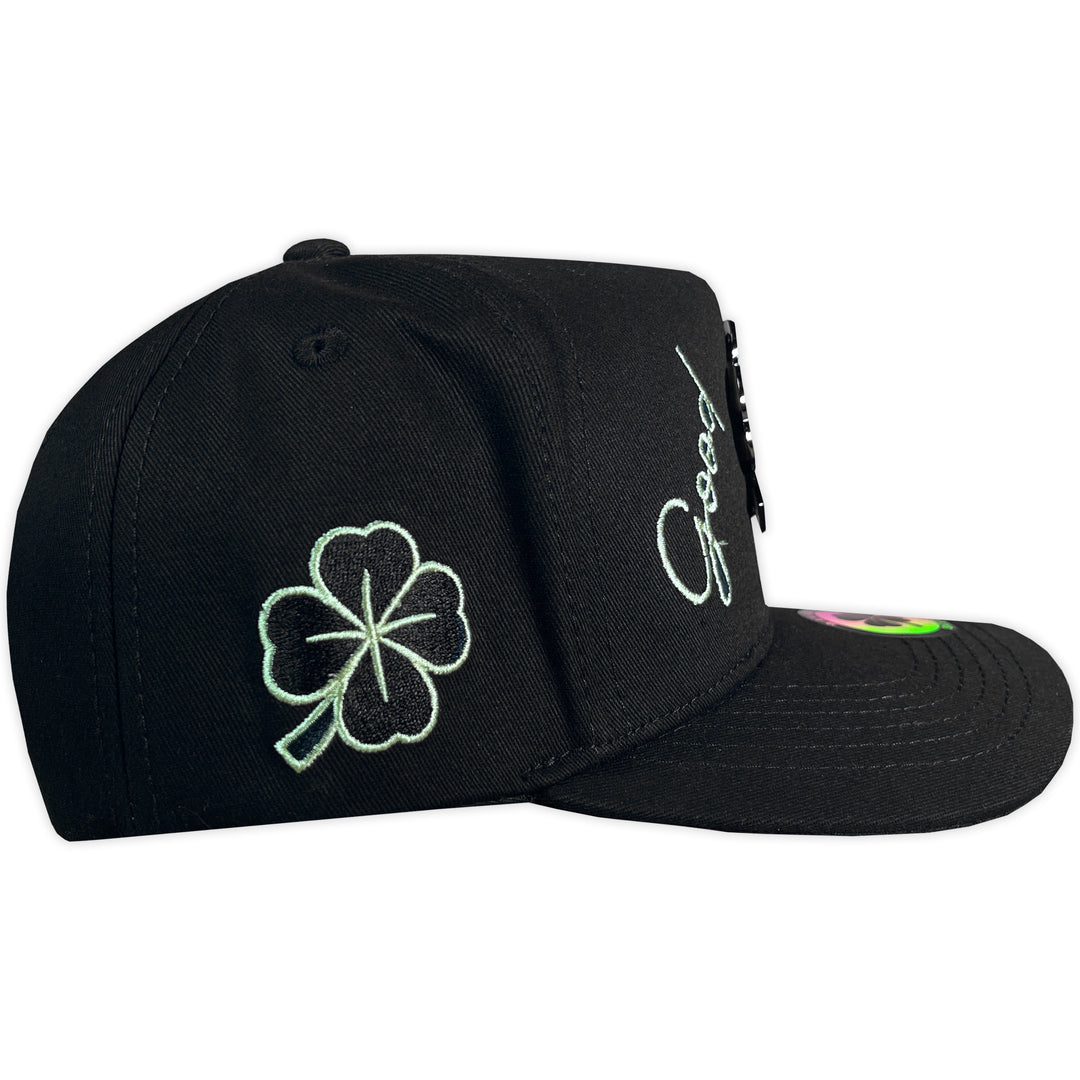 Gorra AM HATS TREBOL GOOD LUCK CURVA BLACK