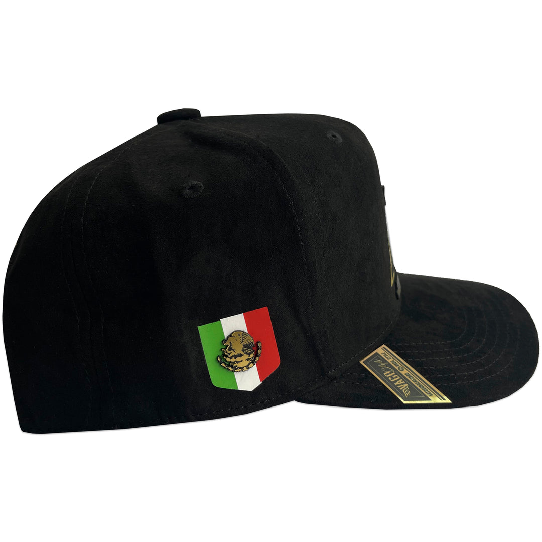 Gorra Vago Style Triangulo Dorado Gamuza Black Curva