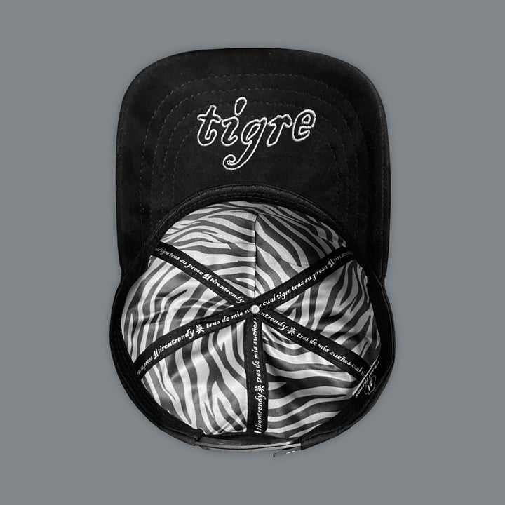 UNA RAYA MAS AL TIGRE BLACK