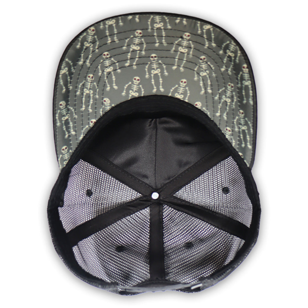 GORRA CULICHI CAPS DEAD SKULL BLACK TRUCKER GOMA