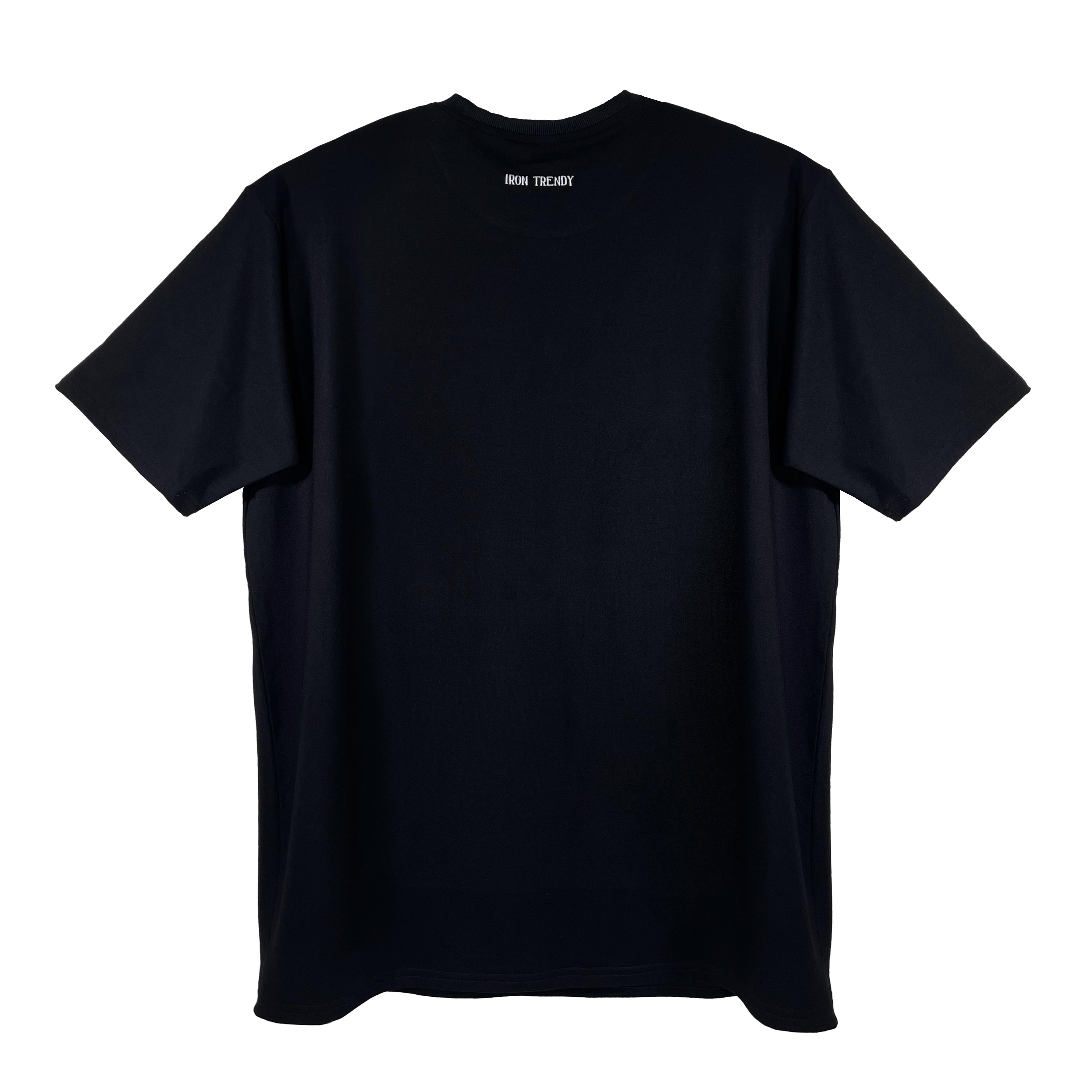 PLAYERA THE WORLD IS YOURS